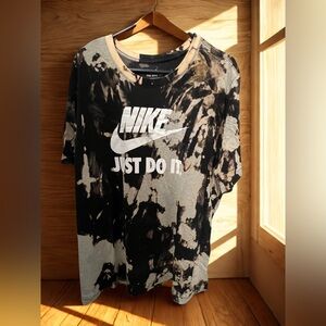 Nike Hand Dyed One of a Kind Black and Cream Graphic Tee
